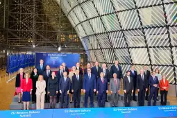 Групно фото Самит ЕУ-Западен Балкан (ЕБС)